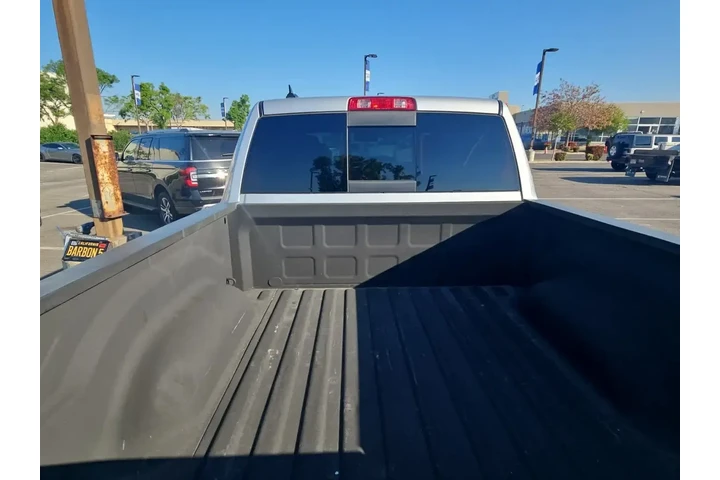 $17000 : Ram 1500 2014 4x2 Sport 4dr image 9