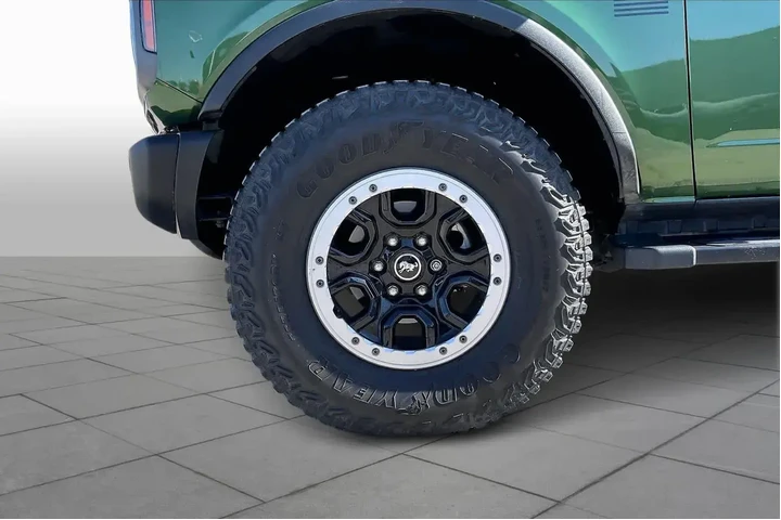 $39994 : Ford Bronco 2022 4x4 Badland image 10