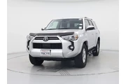 $35998 : Toyota 4Runner 2022 4x2 SR5 thumbnail