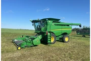 Cosechadora John Deere S670 en Ciudad Panama