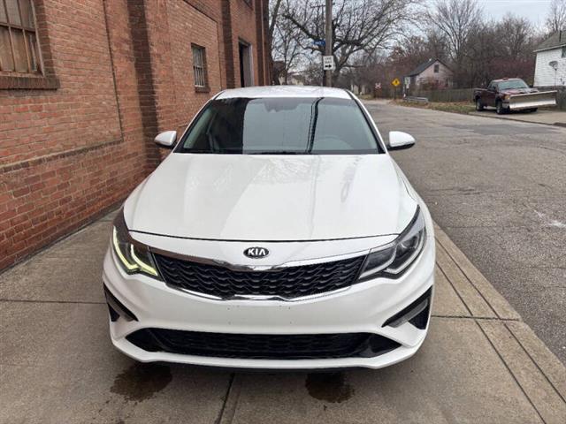 $14500 : 2020 Optima LX image 3