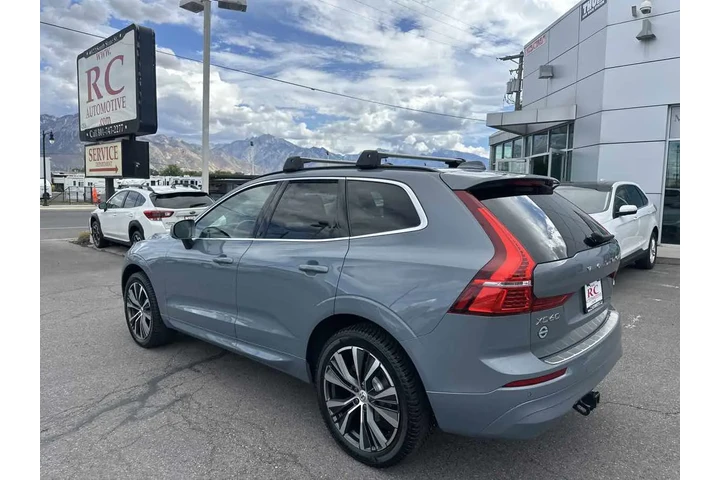 $27910 : 2022 XC60 Momentum image 4