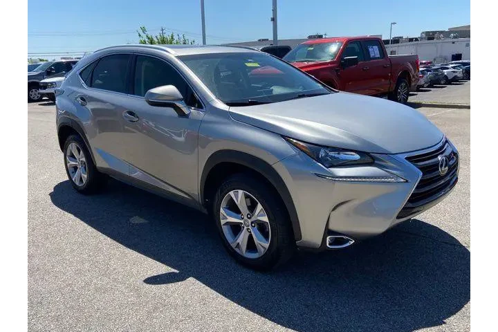 $18670 : Lexus NX 200t 2017 AWD 4dr C image 2
