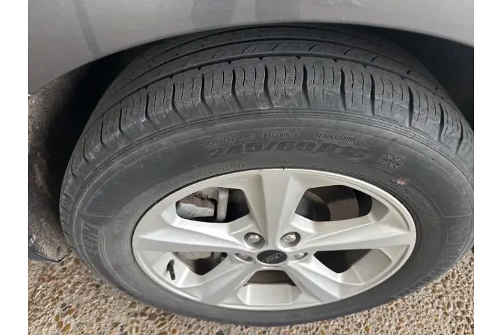 $21829 : Ford Edge 2023 AWD SE 4dr Cr image 2