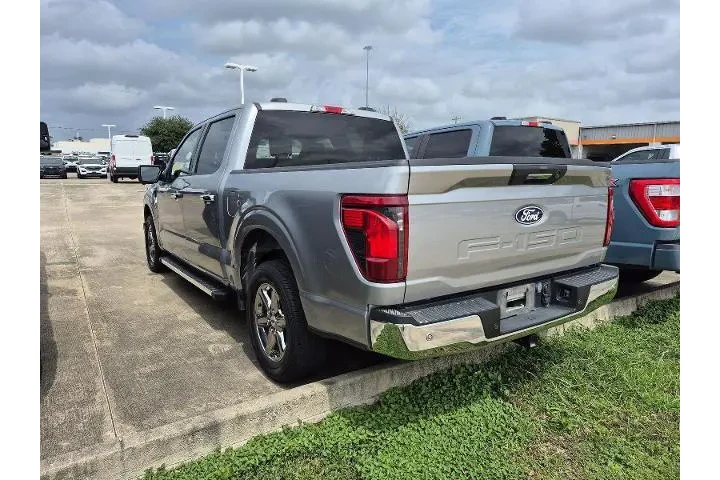 $39096 : Ford F-150 2024 4x2 XLT 4dr image 4