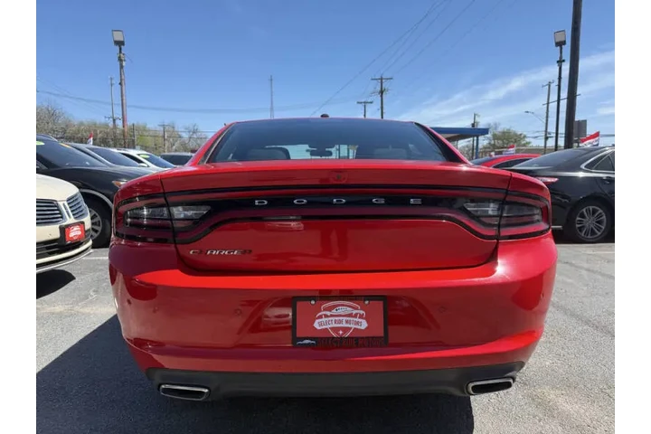 $21999 : 2022 Charger SXT image 8