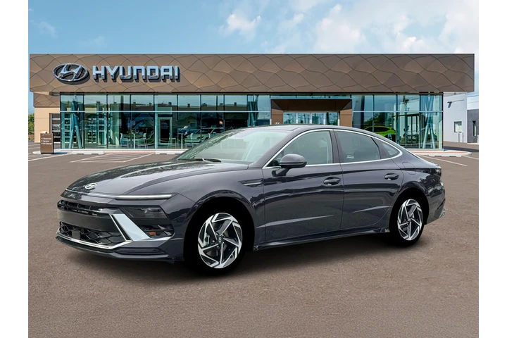 $28000 : Hyundai SONATA 2026 SEL Spor image 2