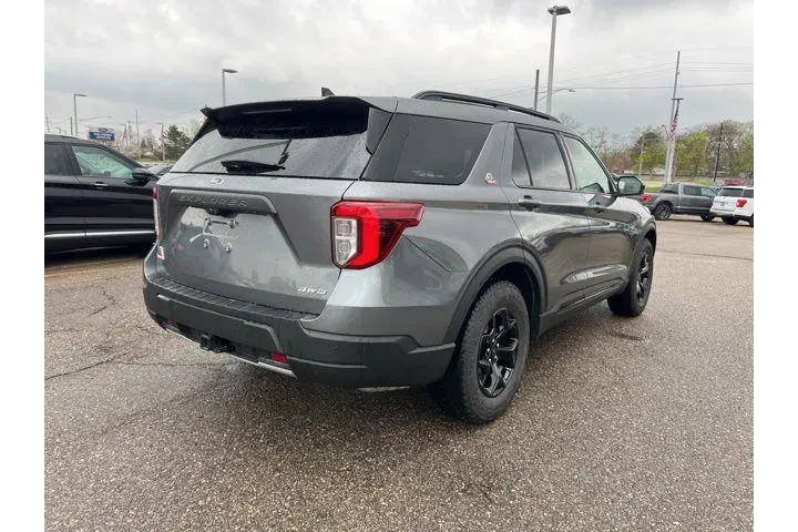 $39984 : Ford Explorer 2024 AWD Timbe image 4