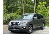 $14550 : 2020 Pathfinder SL thumbnail