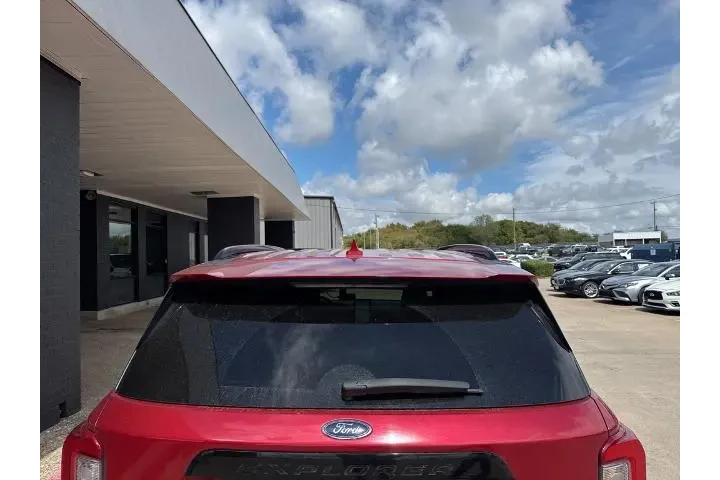 $28983 : Ford Explorer 2020 AWD ST 4d image 6