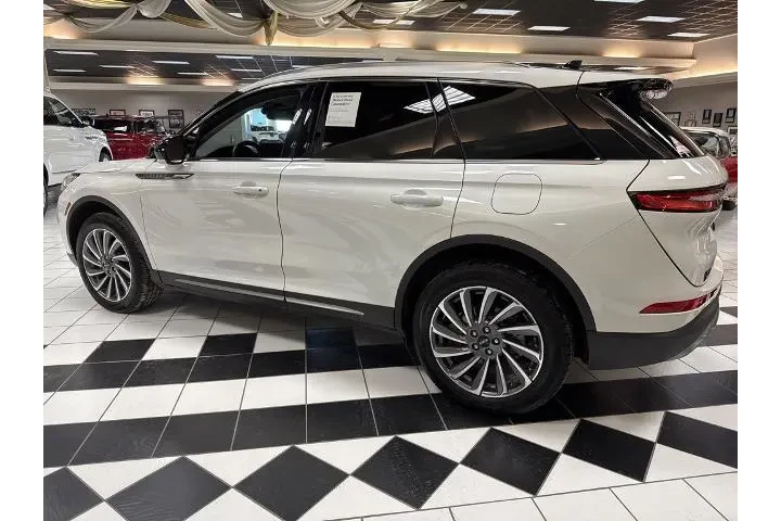 $37000 : Lincoln Corsair 2023 AWD Res image 10