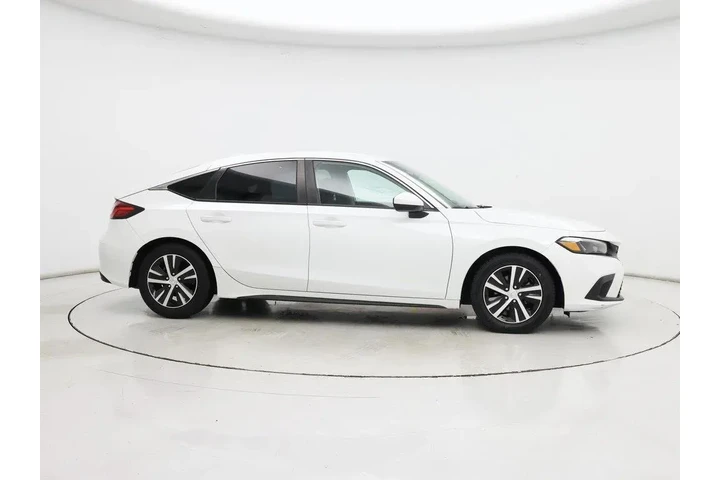 $22998 : Honda Civic 2023 LX 4dr Hatc image 7