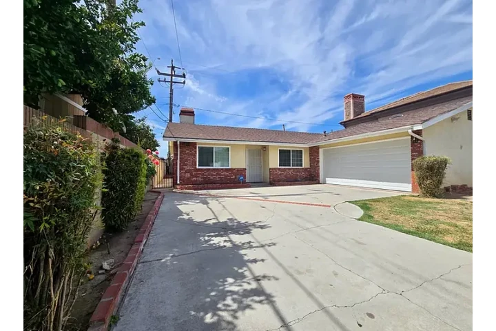 $2800 : 3BEDS 2BA HOUSE FOR RENT IN LA image 3