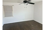 $1520 : North Hollywood 3/1 🏡 thumbnail