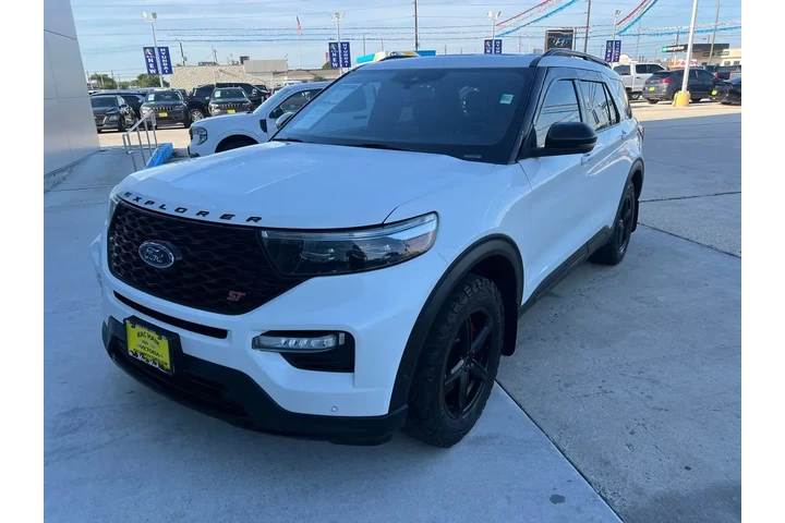 $23491 : Ford Explorer 2020 AWD ST 4d image 6