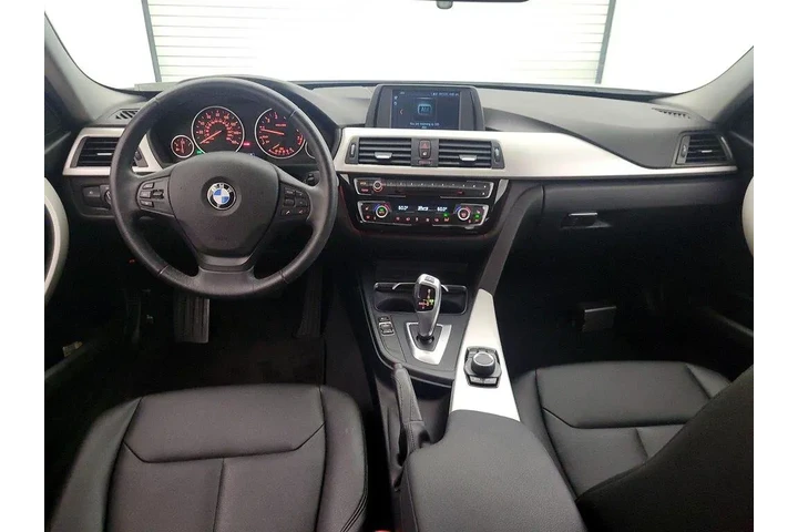 $16998 : BMW 3 Series 2018 320i 4dr S image 9