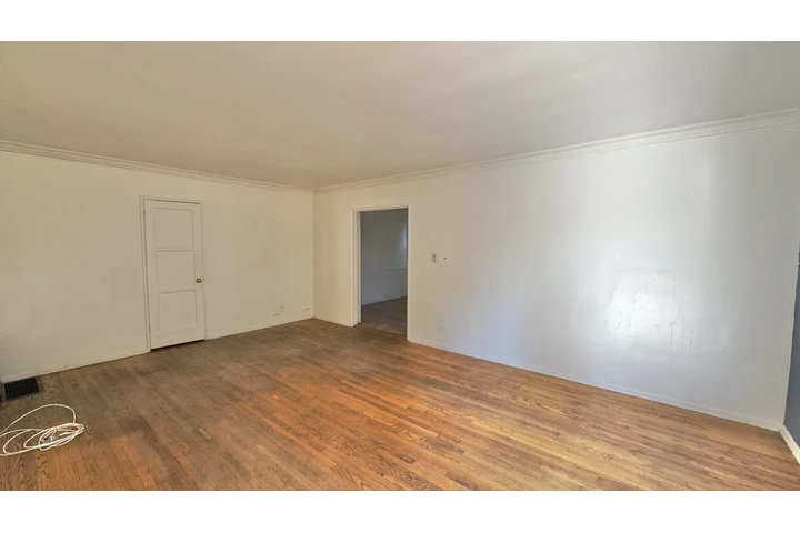 $2150 : APT AMPLIO 1 REC EN MID CITY image 3