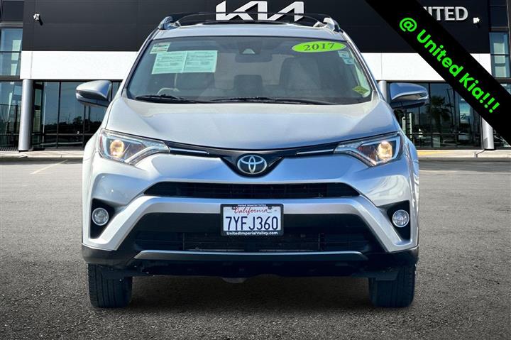 $20998 : Pre-Owned 2017 RAV4 XLE image 9