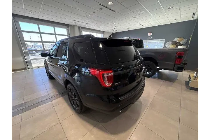 $24990 : Ford Explorer 2018 AWD XLT 4 image 5