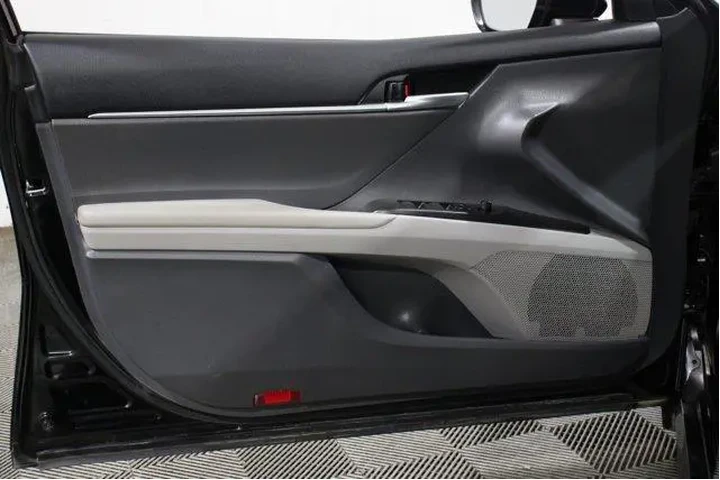 $28983 : Toyota Camry 2024 LE 4dr Sed image 6