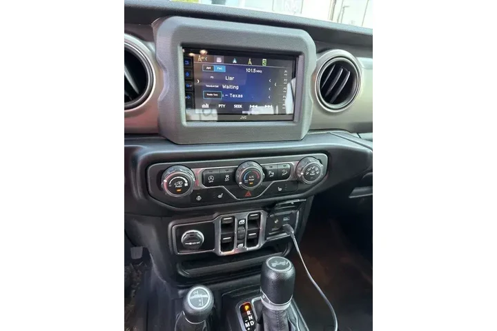 $27777 : Jeep Wrangler Unlimited 2020 image 5