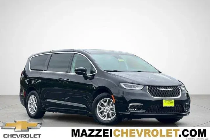 $26502 : Chrysler Pacifica 2024 Touri image 1