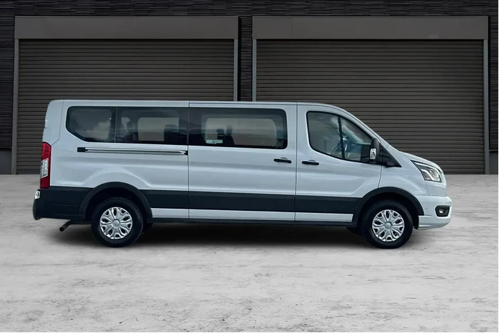 $33693 : Ford Transit 2023 350 XL 3dr image 3