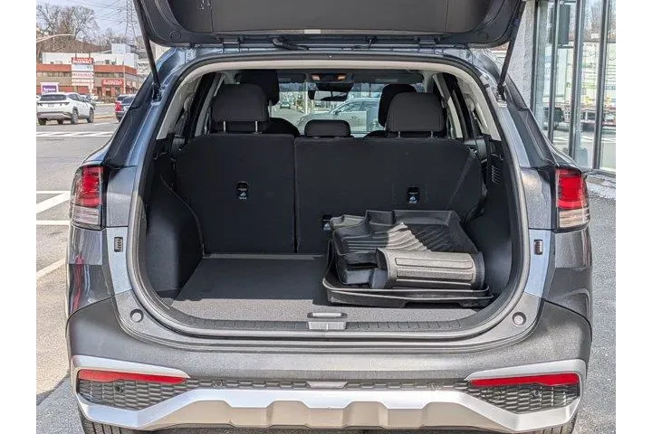 $22895 : Kia Sportage 2024 AWD LX 4dr image 8