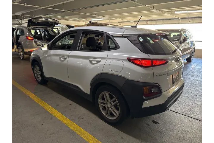 $16990 : Hyundai KONA 2021 SE 4dr Cro image 4