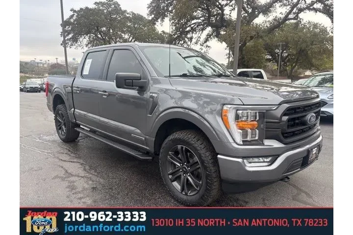 $38166 : Ford F-150 2022 4x4 XLT 4dr image 1