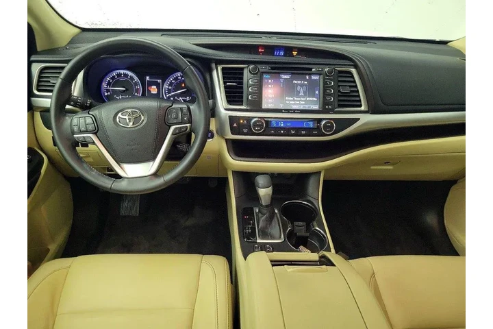 $26998 : Toyota Highlander 2017 XLE 4 image 8