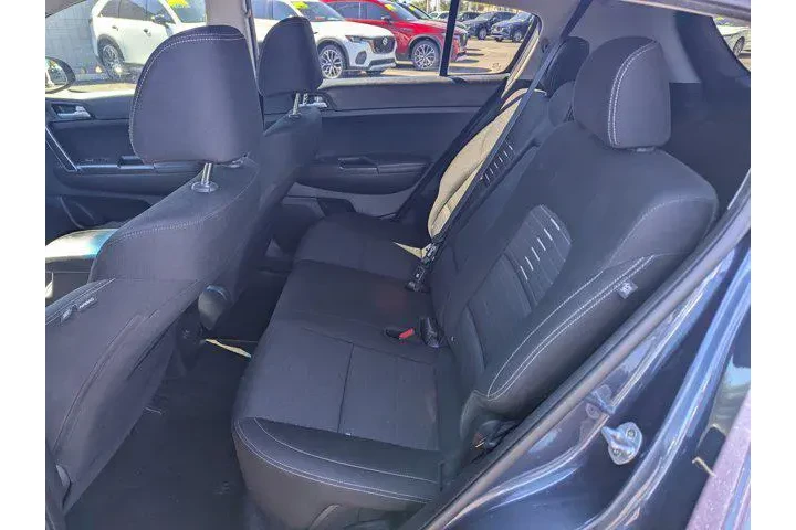 $8995 : Kia Sportage 2017 AWD LX 4dr image 8