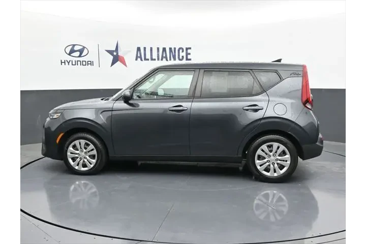 $11415 : Kia Soul 2020 LX 4dr Crossov image 4