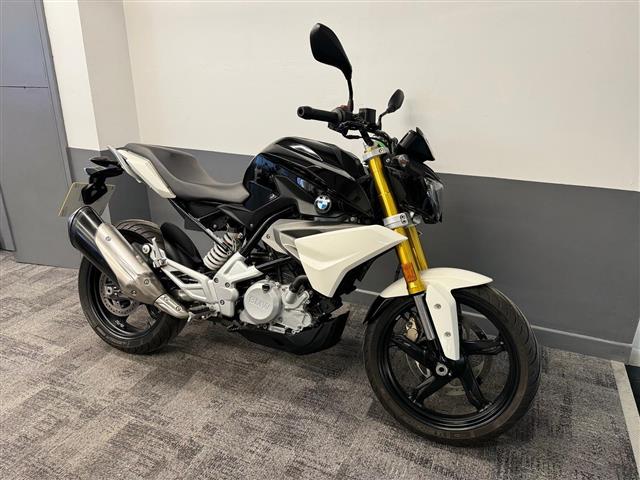 $2700 : Bmw G 310 R Low Miles Full image 3