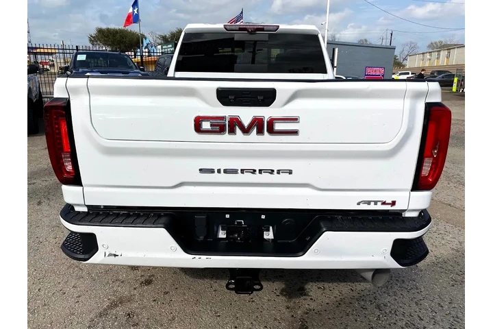 2020 GMC Sierra 2500HD AT4 Cr image 5
