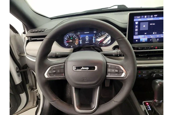$21998 : Jeep Compass 2023 4x4 Limite image 10