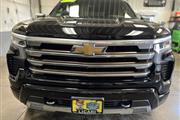 $53900 : 2022 Silverado 1500 High Coun thumbnail