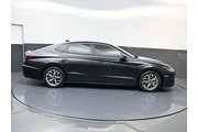 $15486 : Hyundai SONATA 2023 SEL 4dr thumbnail