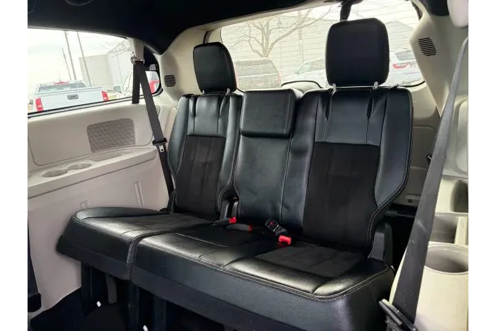 $12995 : 2019 GRAND CARAVAN PASSENGER image 6