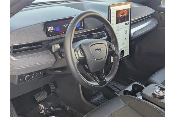 $29998 : Ford Mustang Mach-E 2022 AWD image 10