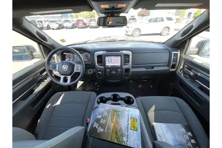 $29500 : Ram 1500 Classic 2022 4x4 SL image 10