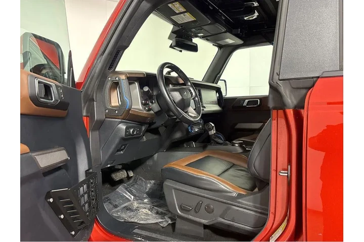 $38294 : 2022 Bronco Outer Banks image 2