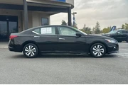 $15990 : Nissan Altima 2021 2.5 S 4dr thumbnail