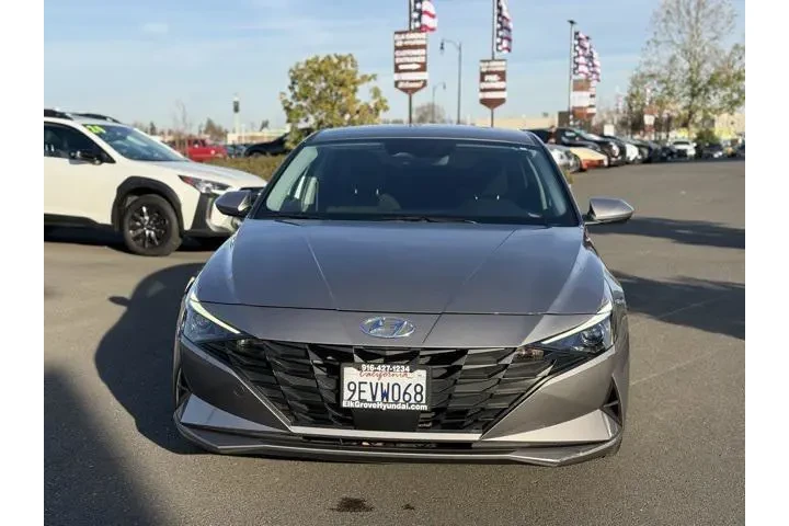 $17992 : Hyundai ELANTRA 2023 SEL 4dr image 1