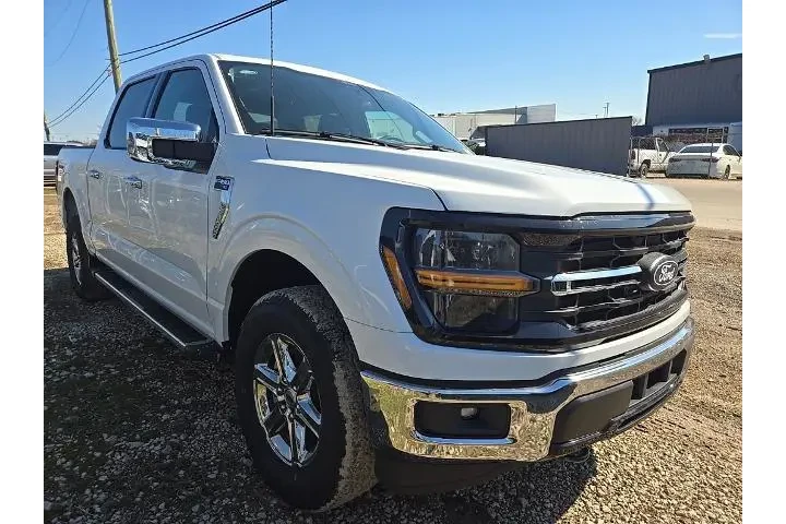 $38729 : Ford F-150 2025 4x4 XLT 4dr image 4