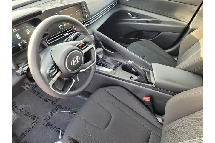 $20594 : Hyundai ELANTRA 2025 SE 4dr image 7