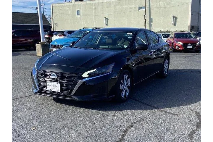 $19550 : Nissan Altima 2025 2.5 S 4dr image 7