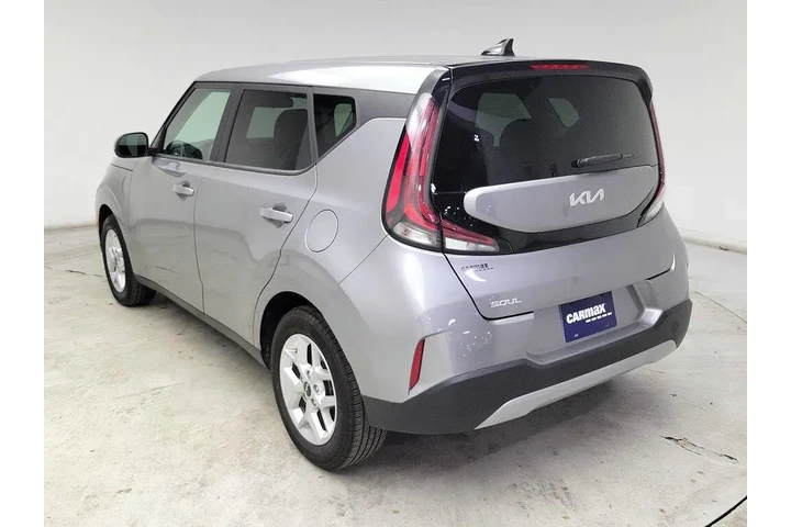 $15998 : Kia Soul 2023 LX 4dr Crossov image 7