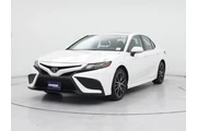 $26998 : Toyota Camry 2024 SE 4dr Sed thumbnail