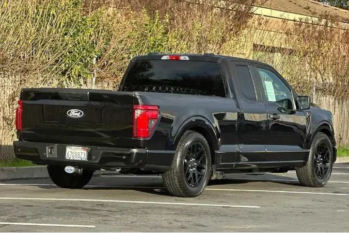 $36749 : Ford F-150 2024 4x2 STX 4dr image 3